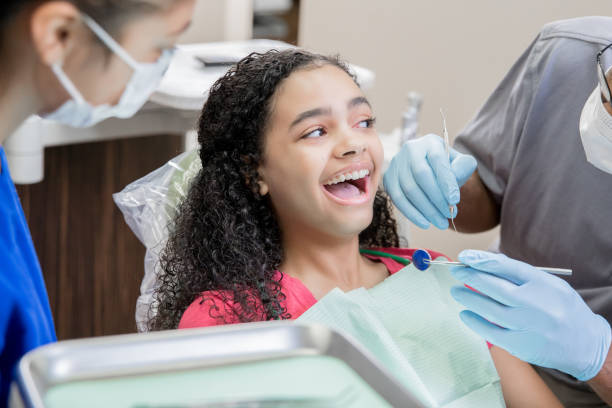 Best Emergency Dental Services for Seniors in Brazil, IN